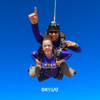 SKYLAT - Salto en Paracaídas